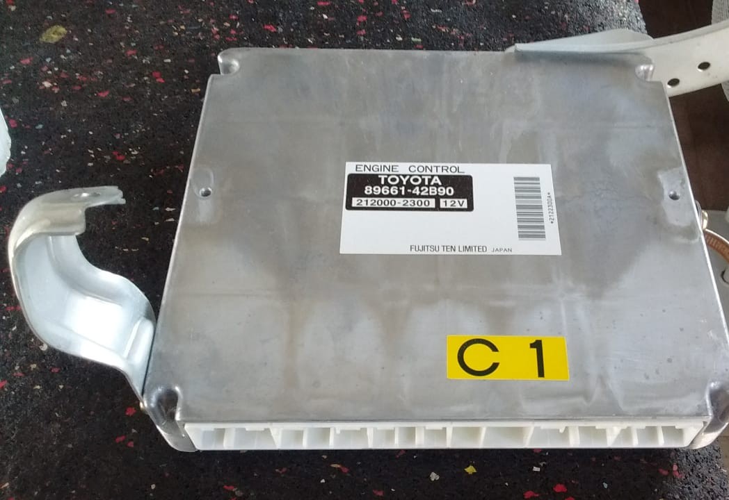 Computadoras para Toyota Rav4 Seminuevas