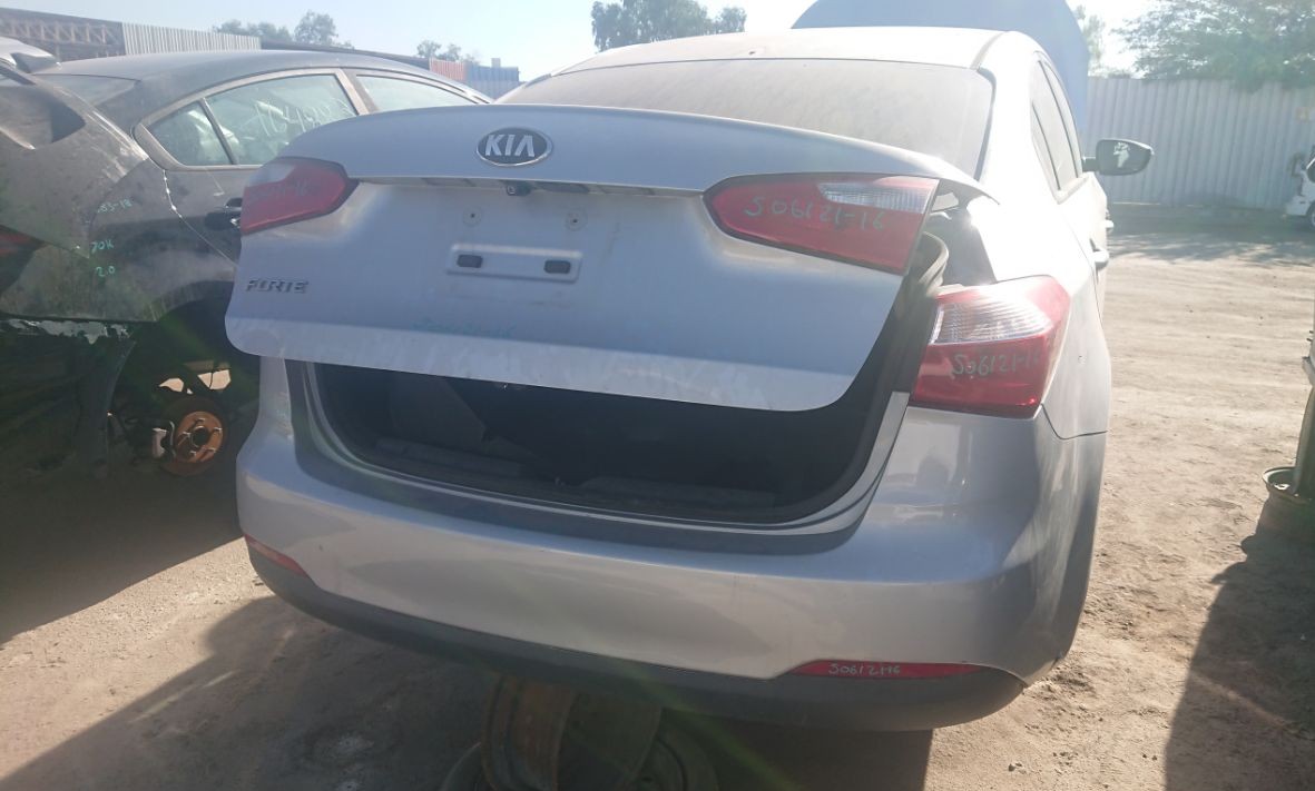 Refacciones seminuevas para KIA