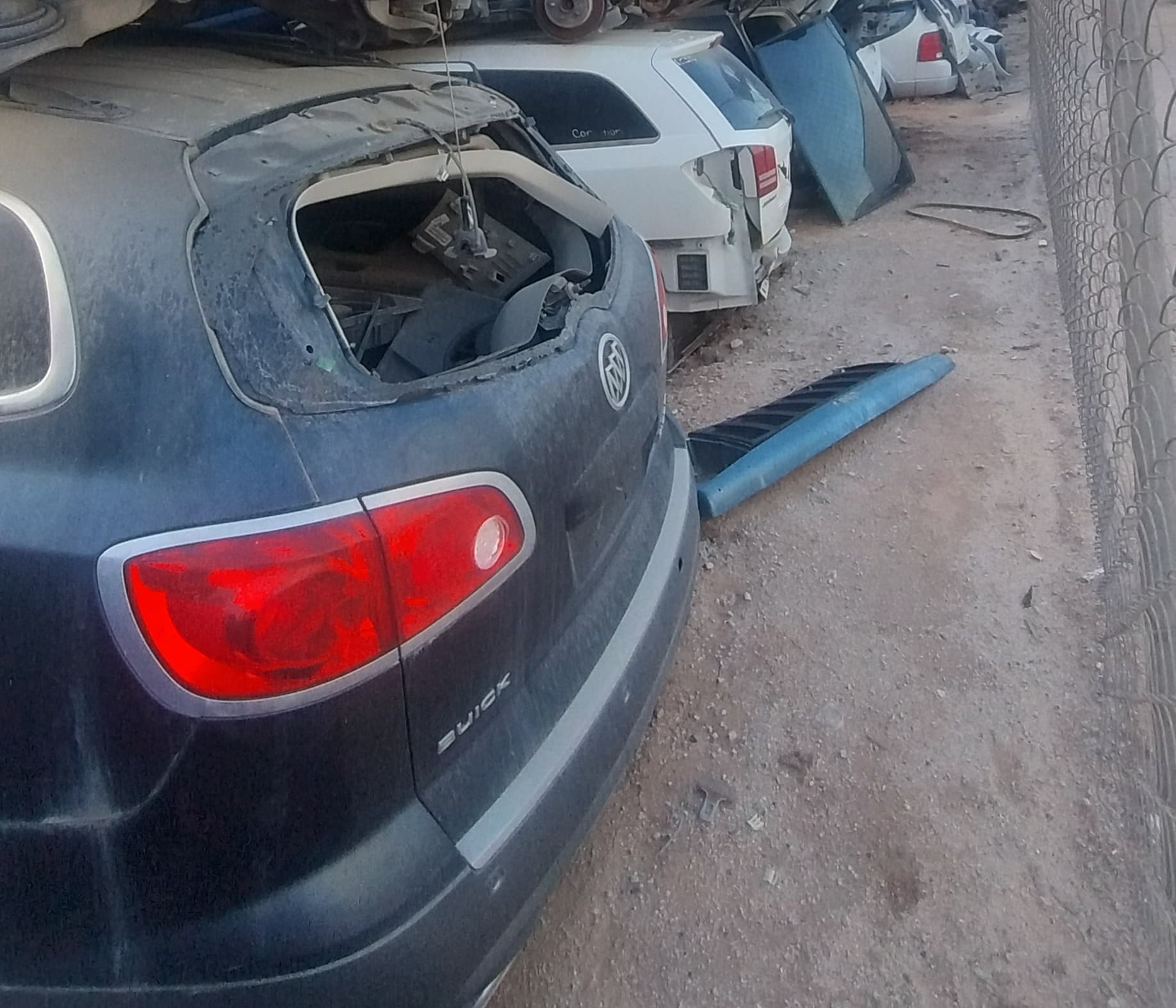 Autopartes originales para Oldsmobile Aurora