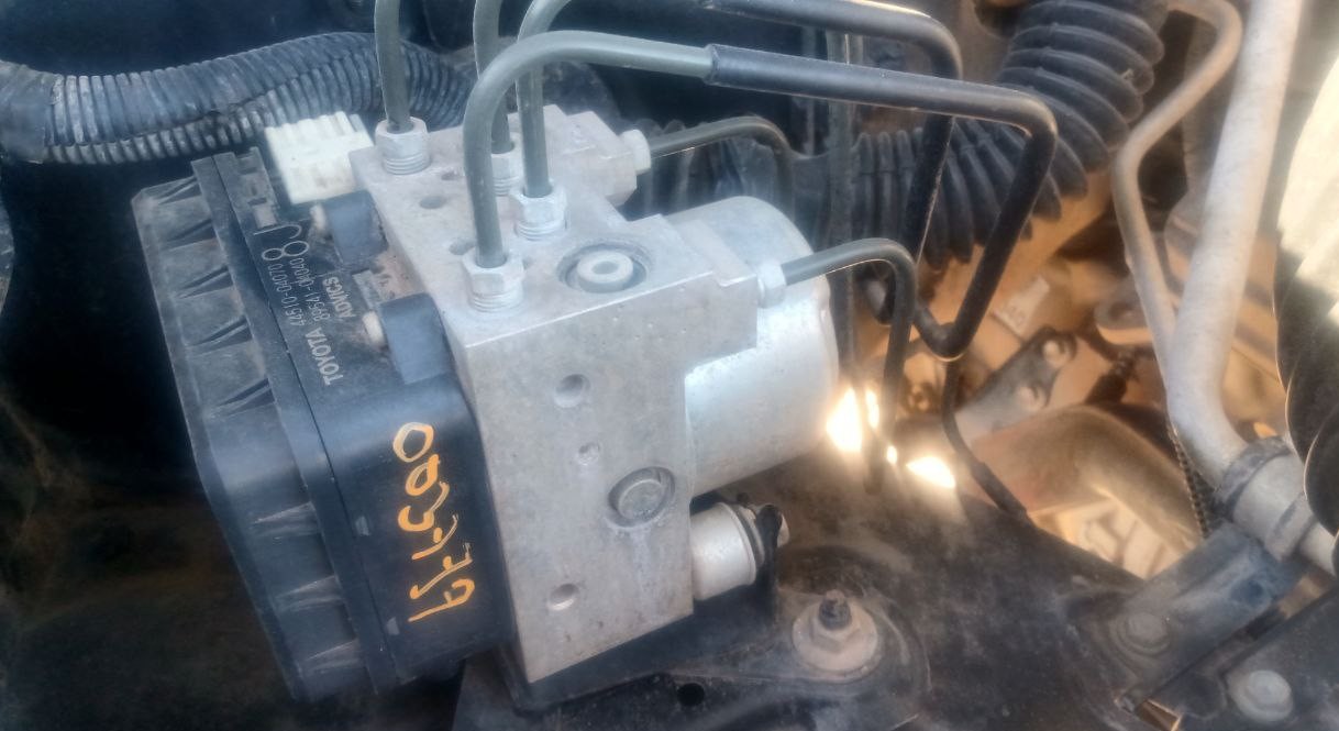 Módulos de ABS para Toyota FJ Cruiser originales