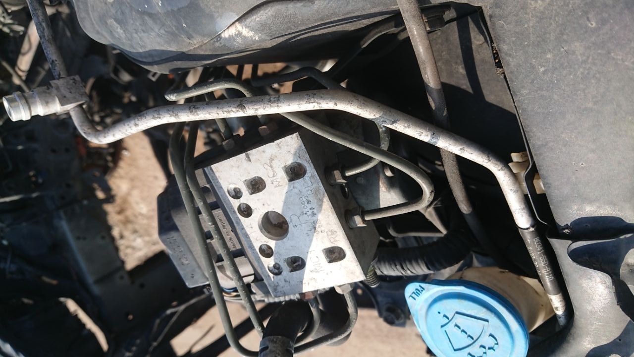 Módulos ABS seminuevos para KIA Spectra